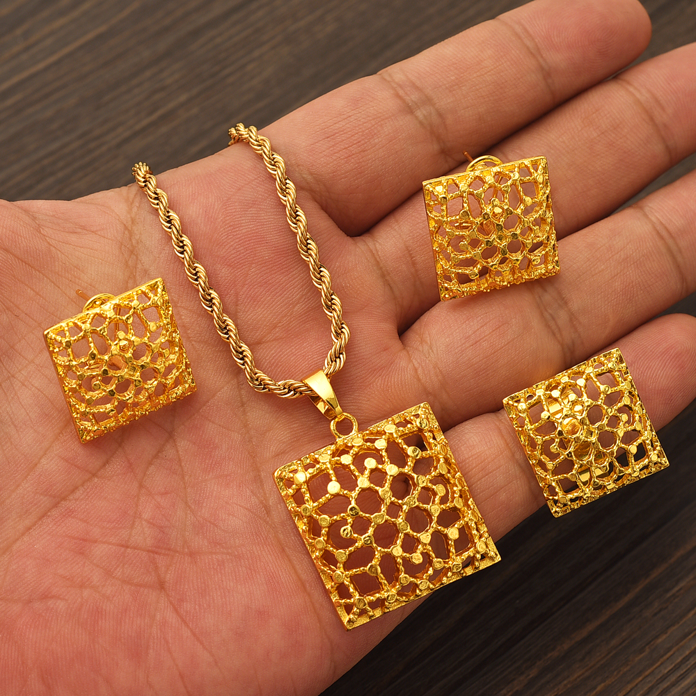 Fashion Square Gold Color Jewe - огляд і ціна Men Accessories In Dubai