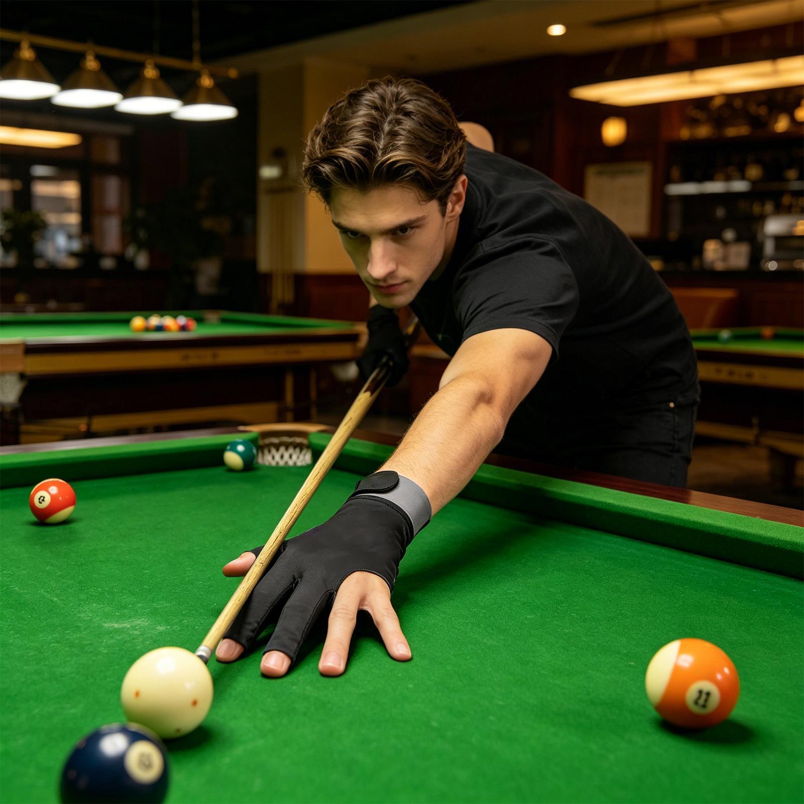Pool Glove Left Hand 3-Finger  - огляд і ціна Men Accessories Hand