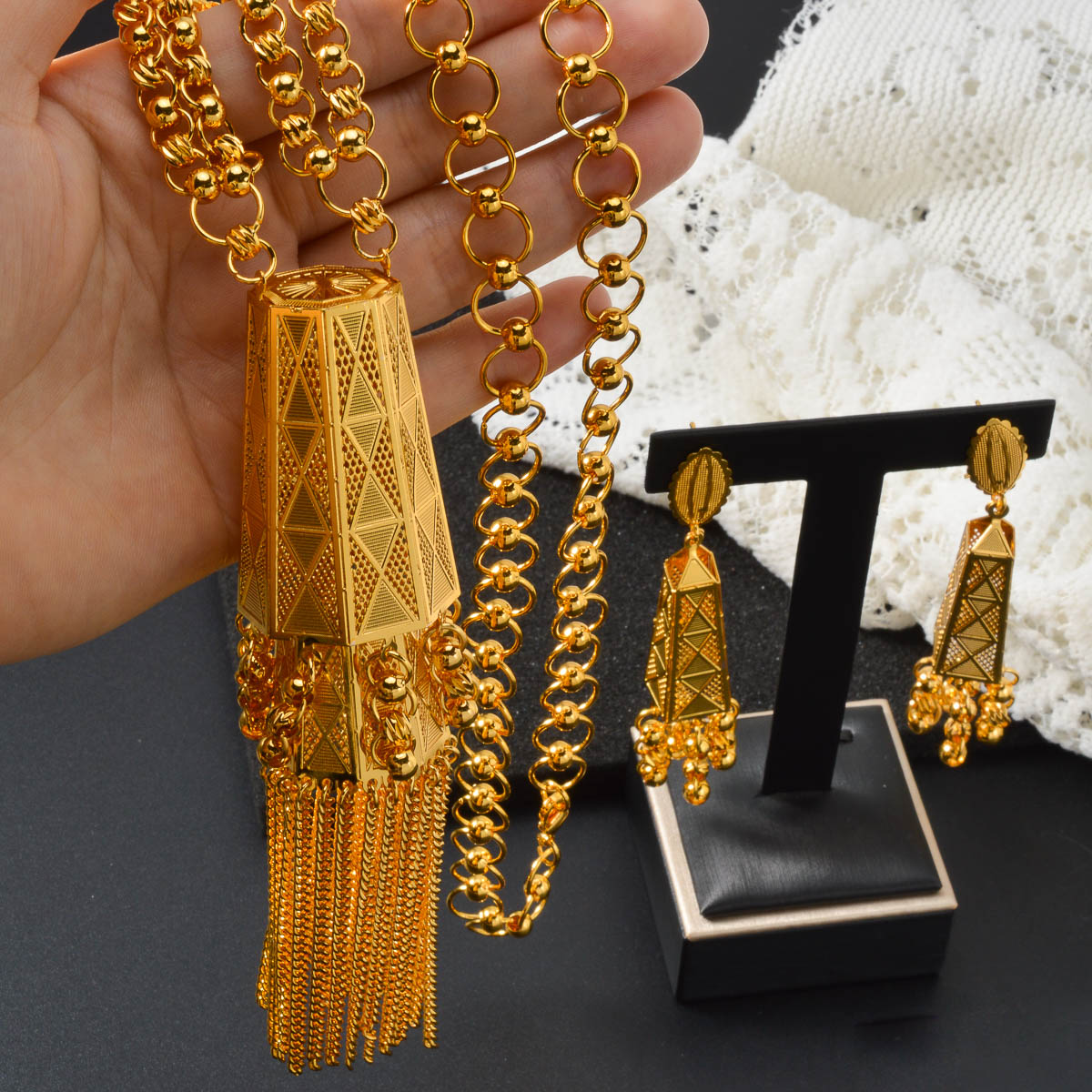 Arabesque Copper Jewelry Set f - огляд і ціна Men Accessories In Dubai